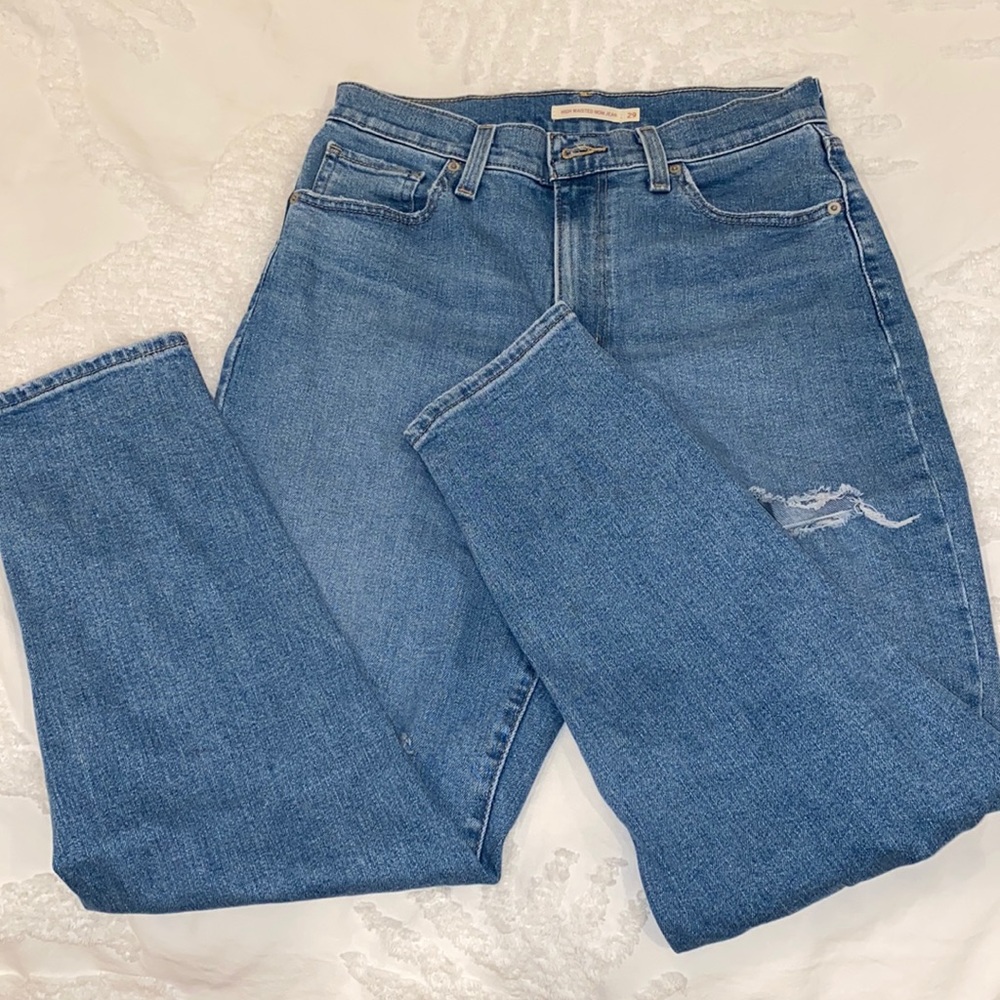 Levi mom jeans!!!